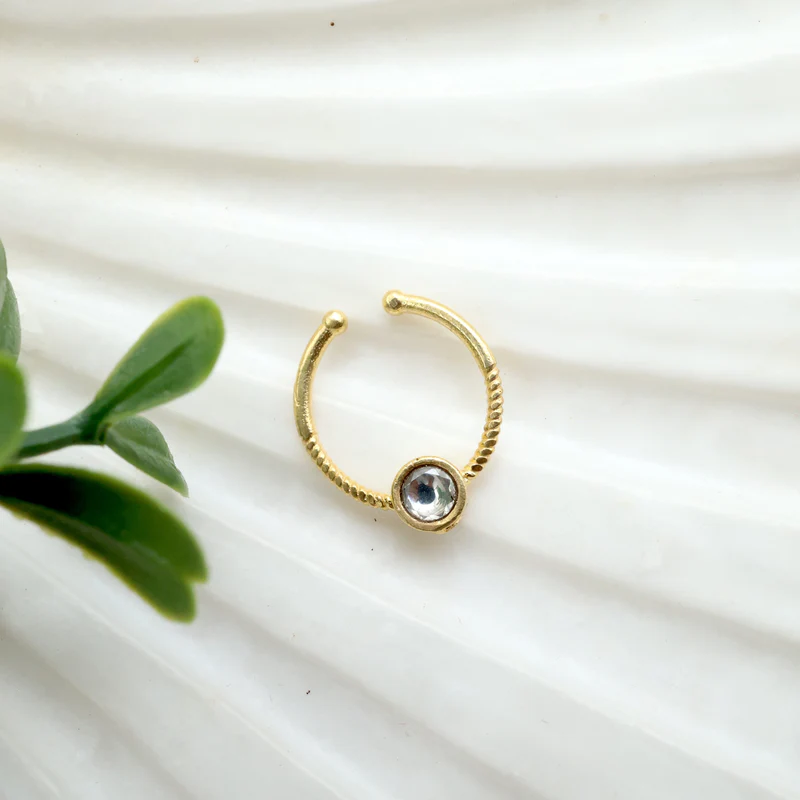 Jadau Kundan Single Dot (White) Press Septum Ring